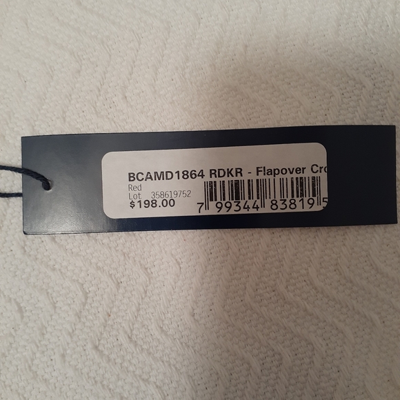 Dooney & Bourke crossbody NWT. RED - Picture 8 of 10